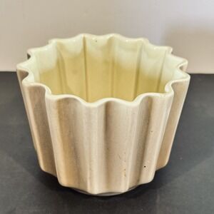Vintage Red Wing Pottery Vertical Ribbed Planter Jardiniere #771 Made In USA
